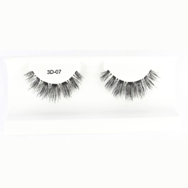 Thick 3D Lashes for Events