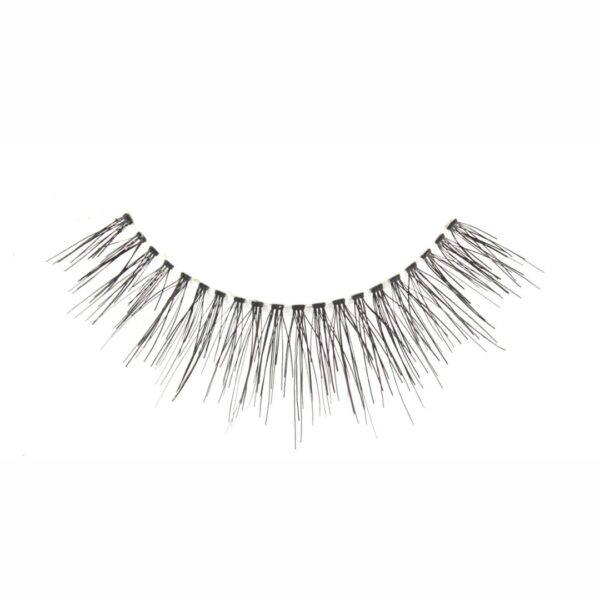 smokey eye lashes