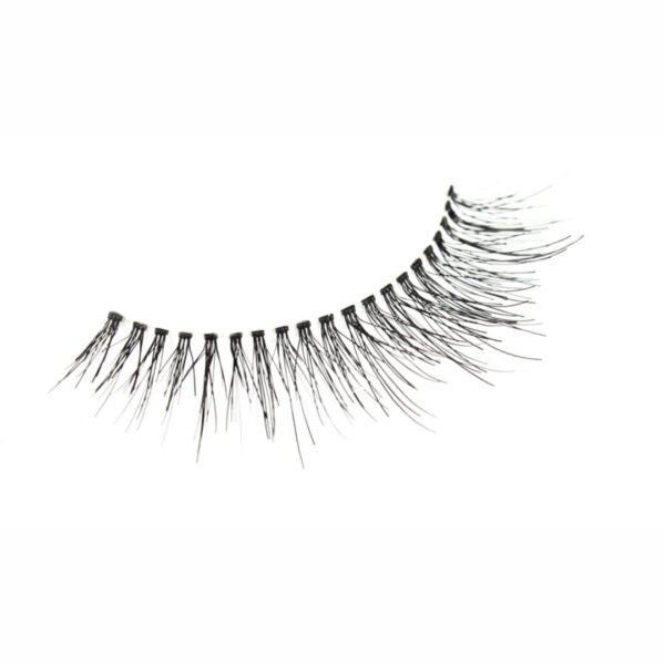 smokey eye lashes