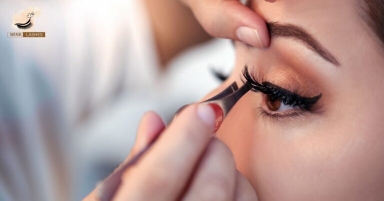 Read more about the article Why Every Makeup Artist Is Choosing False Eyelashes over Extensions